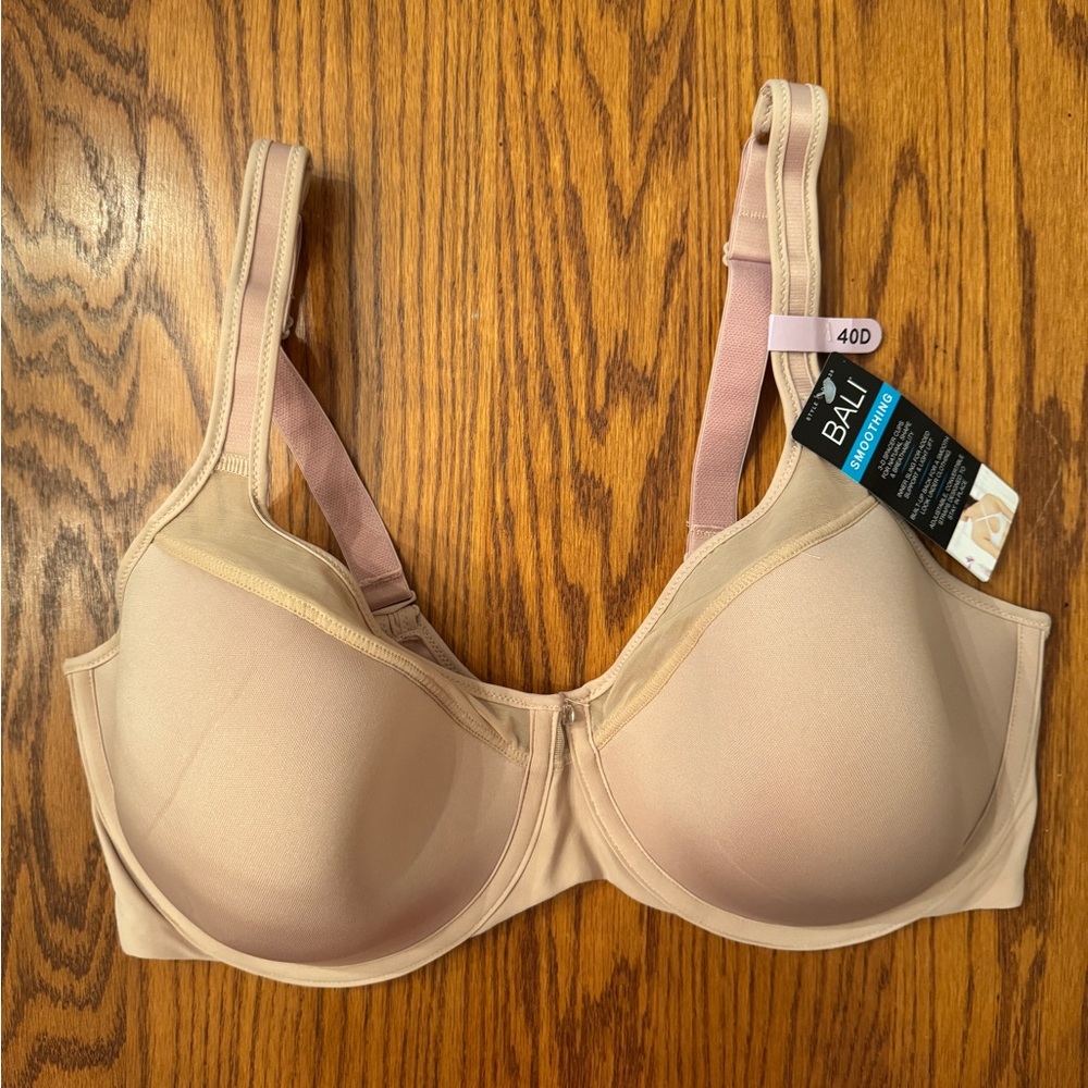 NWT BALI Convertible Bra 40D